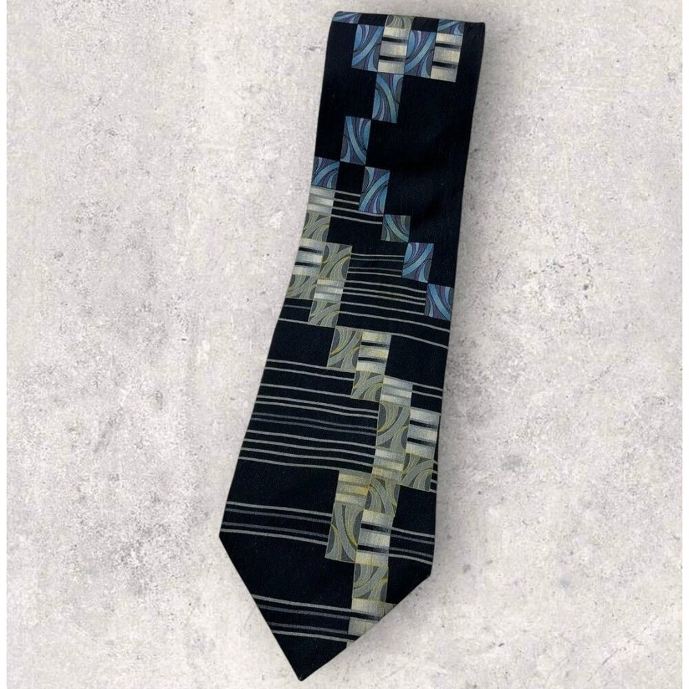 SERICA Silk Tie ITALY Black Gray Geometric Art W:4" EUC